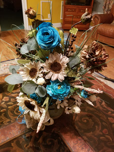 Elegant floral Arrangement - Magnolia's-Delights